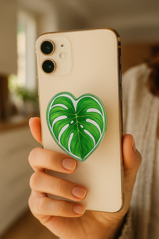 Ein Handyhalter ist an einem iPhone befestigt und gezeigt.