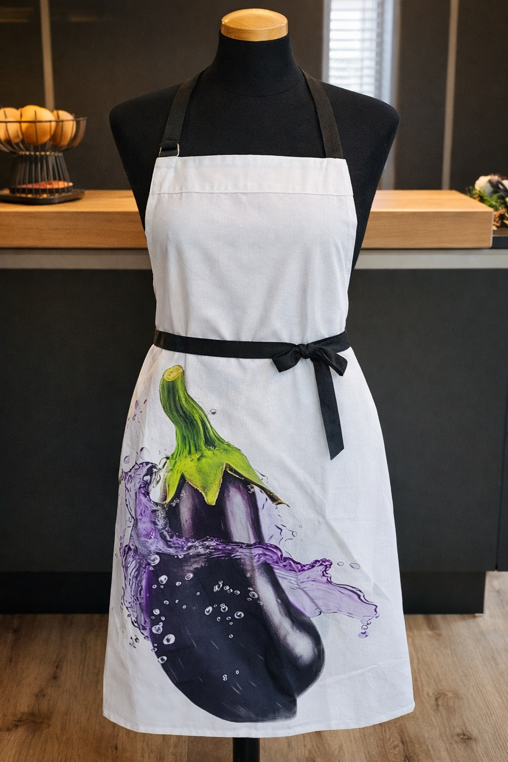 Küchenschürze mit Auberginen-Motiv