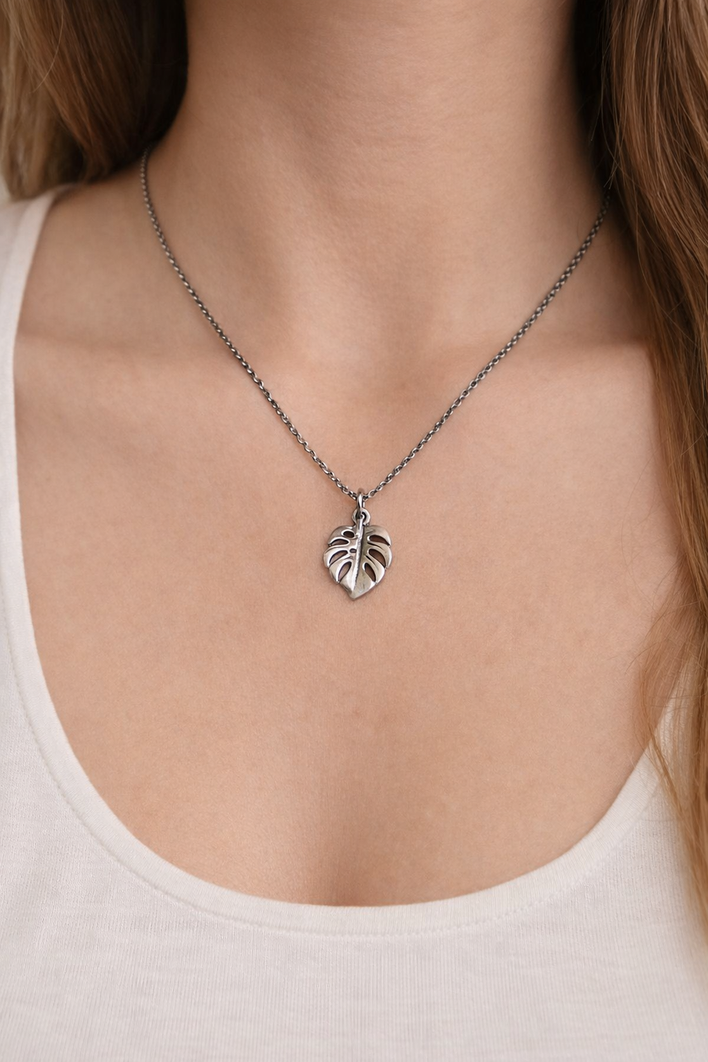 Halskette Monstera Blatt – Silber